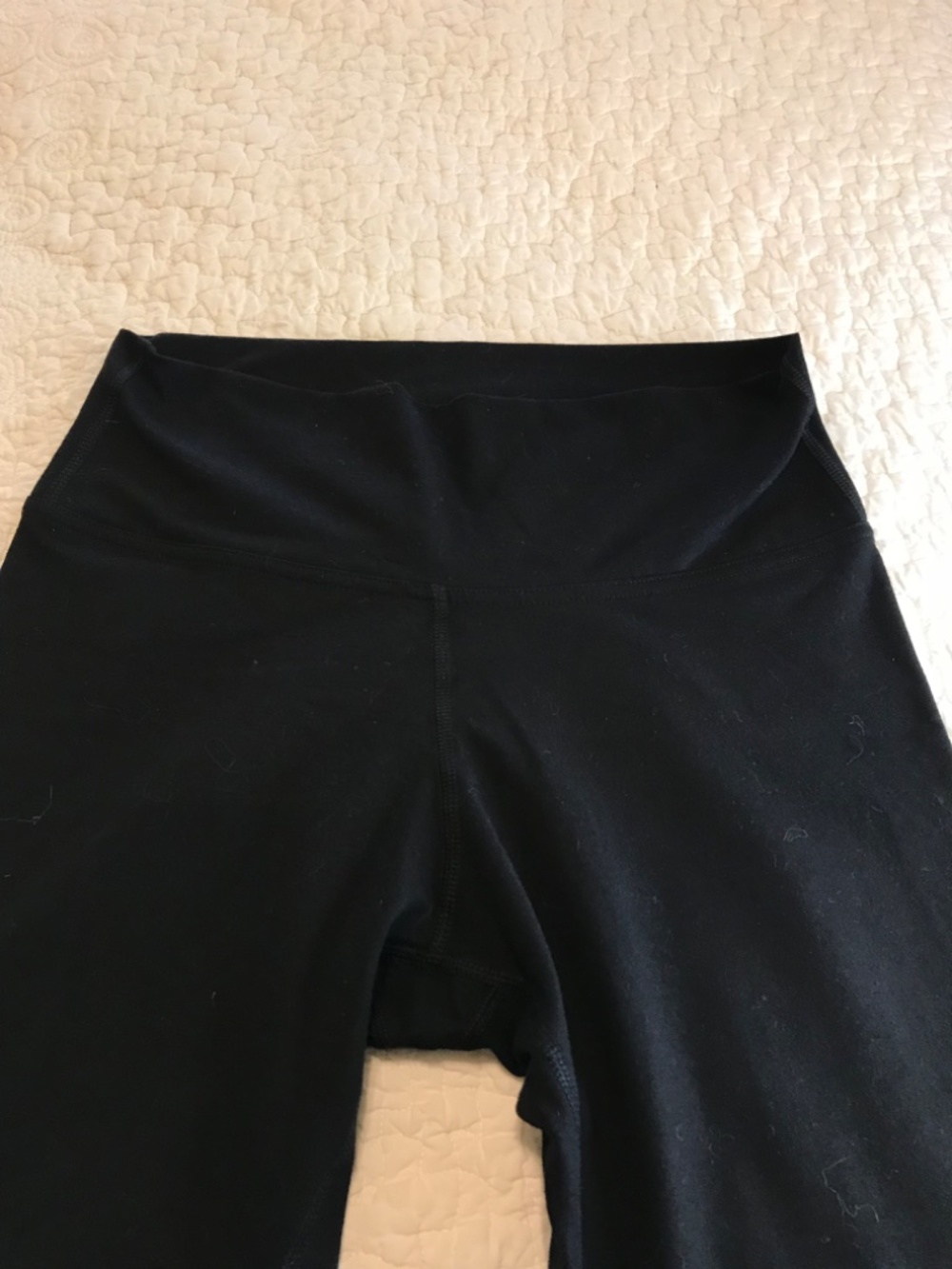 Old Navy Active go-dry capri-length black athletic leggings (L) - Picture 11 of 13